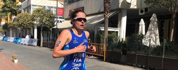 Elena Petrini nella fase di corsa a Huelva