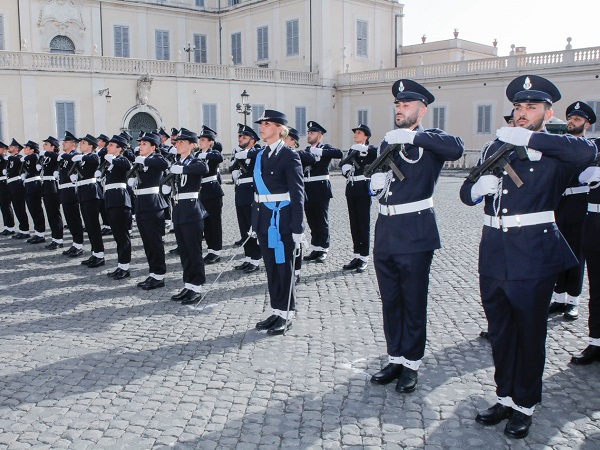 La Polizia Penitenziaria durante il cambio della guardia al Quirinale