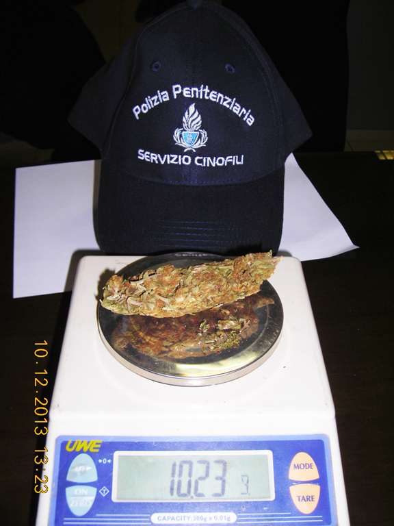 Rebibbia &ndash; Tenta di introdurre droga in carcere. Arrestata