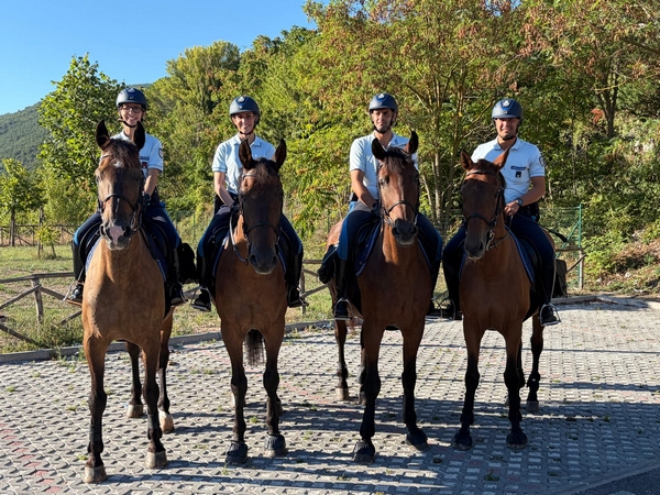 Quattro cavalieri della Polizia penitenziaria alla 47&ordf; Cavalcata di Satriano