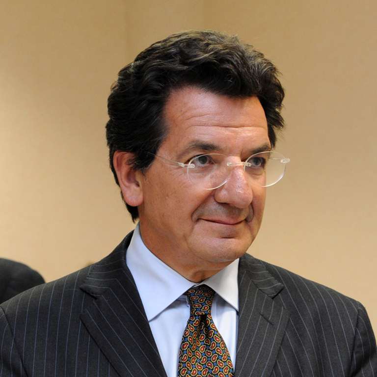 Santi Consolo