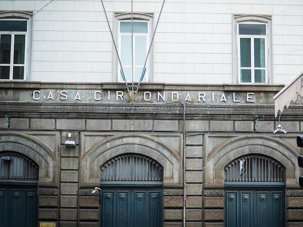 Il carcere di Poggioreale