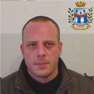 Varese &ndash; Assalto ad un furgone della Polizia Penitenziaria. Evade un detenuto