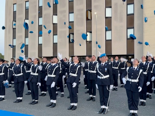Giurano gli allievi agenti del 181&deg; corso
